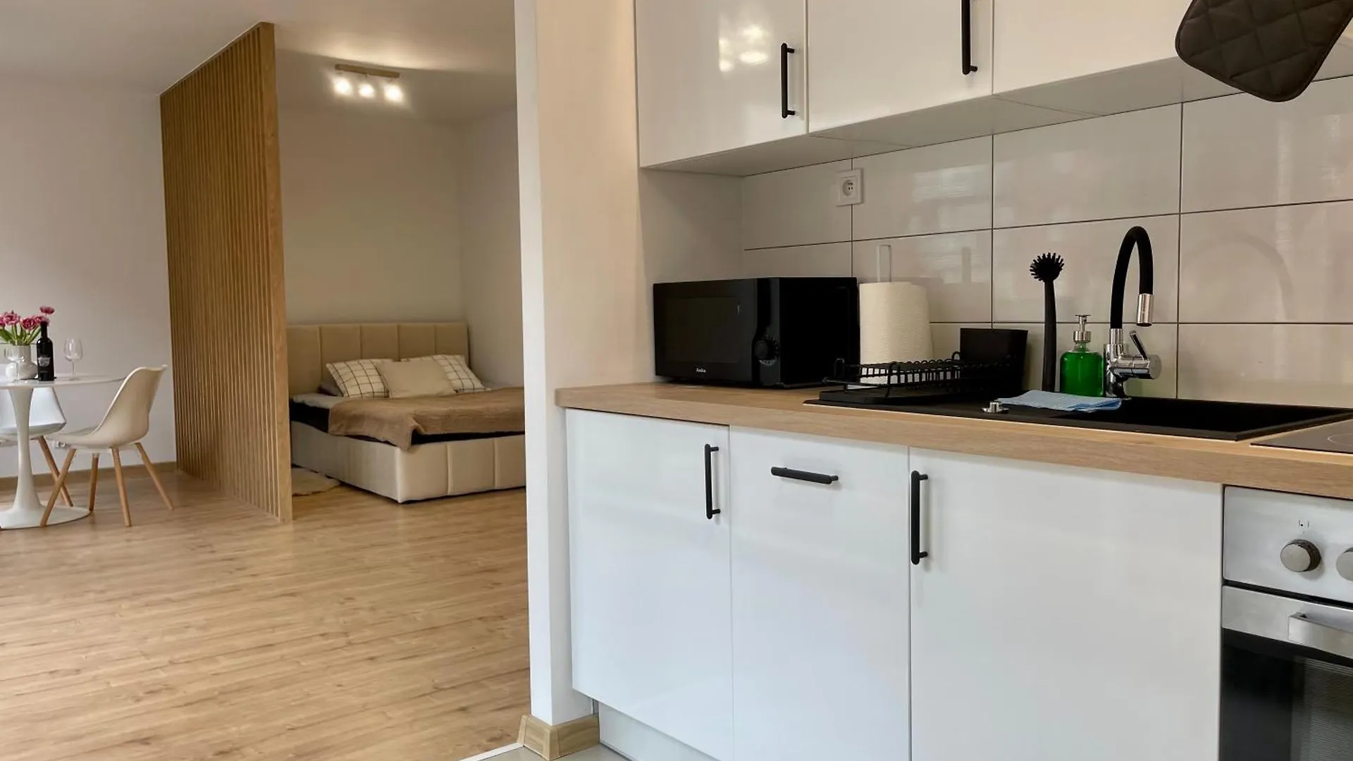 Island Modern Box Apartment Gdansk