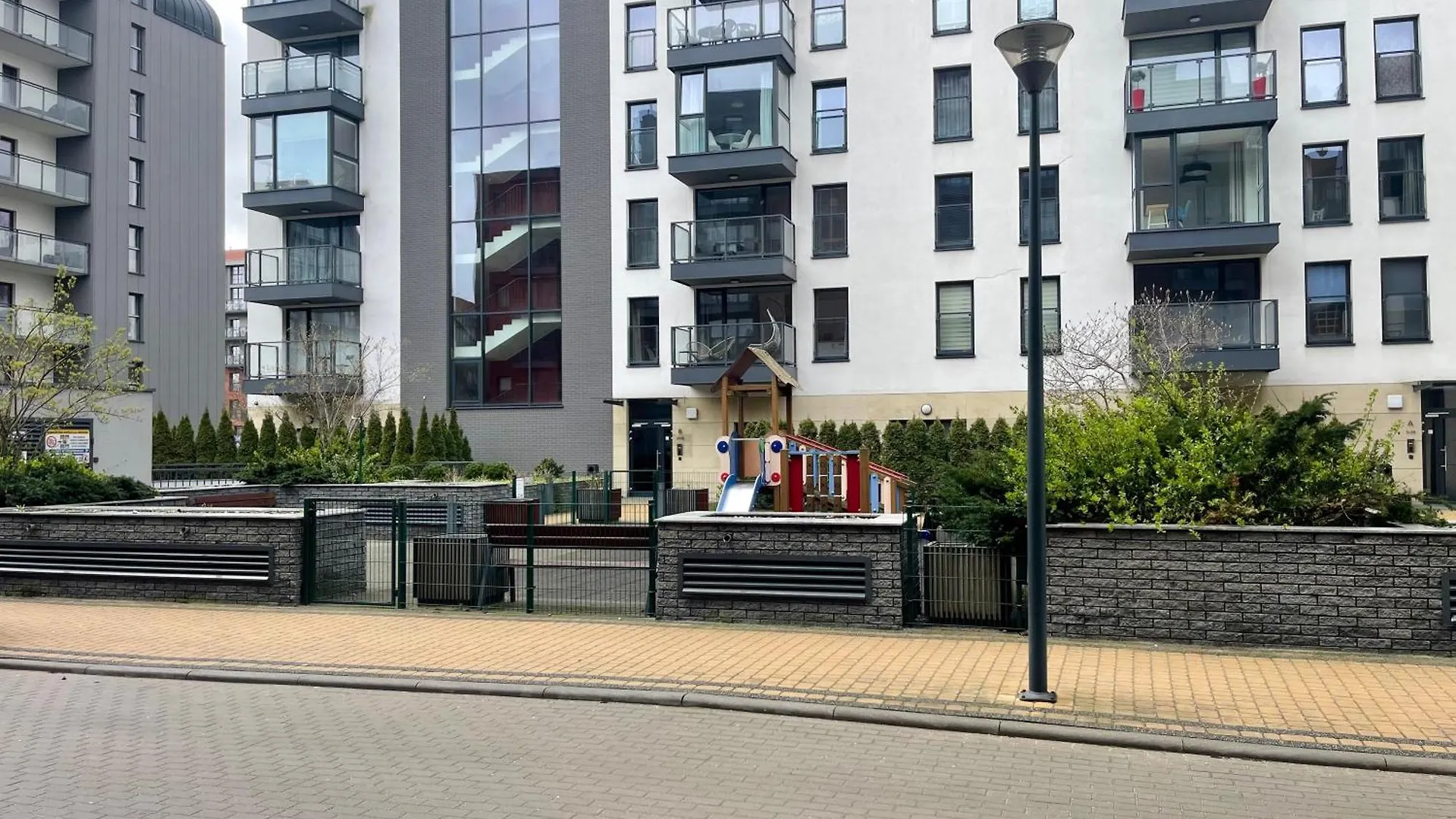 Island Modern Box Apartment Gdansk Poland
